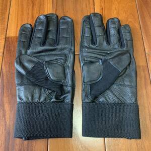 沖縄 米軍放出品 IMPACT GLOVES レザー グローブ 手袋 スポーツ サイクリング アウトドア MEDIUM ブラック (管理番号I1)