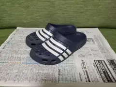 adidas 29～30cm サンダル 紺 × 白 アディダス