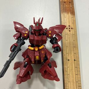 整理番号２３１　ガンダム　サザビー　モビリティジョイント！？　なかなか上手く作れてます。