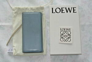 ロエベ　LOEWE　長財布　長さ19㎝　水色　スペイン製