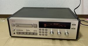 TEAC R-10 DATデッキ