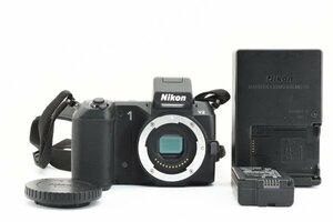 ADS3603★ 超美品 ★ ニコン NIKON V2 ボディ 撮影枚数538枚