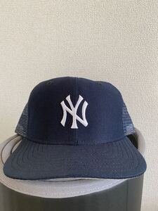 希少 ヤンキース ヴィンテージ キャップ 帽子 new era Yankees 旧ロゴ ビンテージ ネイビー ニューエラ レア NY メッシュキャップ