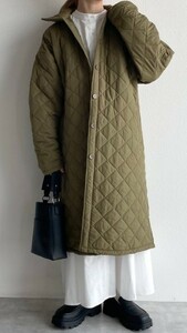 w closet ダブルクローゼット 22AW キルティングロングジャケット 旬トレンドアイテム 中綿で軽くて暖かい 着回ししやすいカラー Free