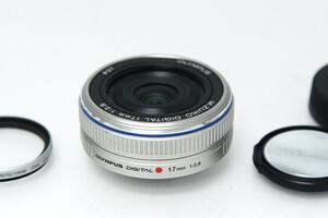 美品｜オリンパス M.ZUIKO DIGITAL 17mm F2.8 シルバー CA01-M1691-2M2B