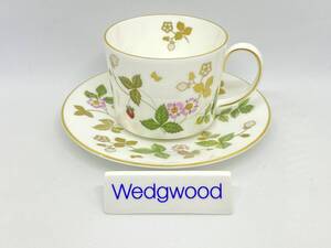 ＊とてもレア＊WEDGWOOD ウェッジウッド＊RARE＊ WILD STRAWBERRY GOLDTea Cup Set ワイルドストロベリーゴールド ティーカップセット*M260