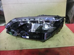 プジョー　3008　P84　左　ヘッドライト　9837759480　00369062　PEUGEOT　3008　P84