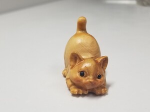 ミニチュア　猫の置物　 彫刻