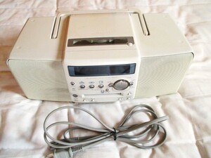 重厚な音質のKENWOOD ステレオCD/MD ラジオ付きステレオプレーヤ　レア物希少品