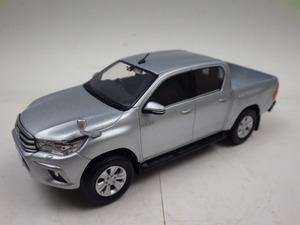 207【S.R】非売・展示品 1/30 TOYOTA トヨタ ハイラックス HILUX カラーサンプル シルバーメタリック 箱無 香川発