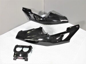 。★ ＣＢＲ２５０－ＲＲ（ＭＣ２２）シートカウル/テールカウル（純正風３点）新品 nt ★