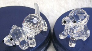 スワロフスキー/SWAROVSKI/犬（ビーグル）の置物２個/クリスタル ガラス/ミニサイズ/未使用箱付き長期保管品/お得な送料無料