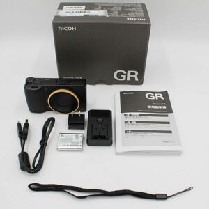 ショット数9910回、元箱付き。★美品★ RICOH リコー GRIII GR3