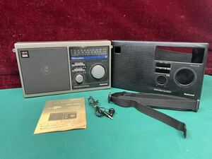 National RF-U80 ラジオ ケース付き　動作OK (80s)