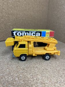 トミカ、tomica、ミニカー、ニッサン、キャプオール、スカイマスター、同梱可