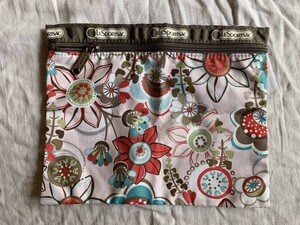 LeSportsac レスポートサック ナイロン100% ポーチ　花柄　白