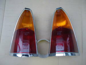 フォード タウナス　Ford Taunus P5 HELLA テールランプ　左右セット R:11441028　L:11441029 希少！　テールライト　　made in Germany