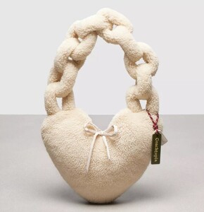 2024aw　Coachtopia Loop Fuzzy Heart Bag In Recycled Polyester　型番：CY344　ロサンゼルスから最新本物をお届け！