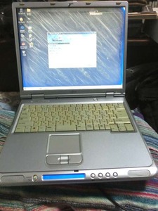 ★新規Windows98se★Cel 1.5Ghz★メモリ256MB★HDD20GB★純正ACアダプター付属★JUNK★