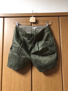 【 SHIPS 】 シップス レディース　カーゴ　ショートパンツ　 グリーン 光沢　Ｍ