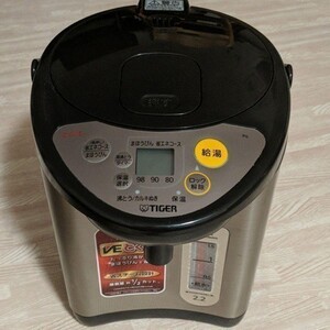 タイガー魔法瓶(TIGER) VE電気ポット 2.2L 新品 節電タイマー ブラウン 保温 省スチーム とく子さん PIL-A220-T 未使用品