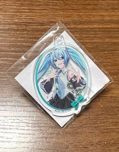 初音ミク Happy 16th Birthday 非売品 アクリルキーホルダー