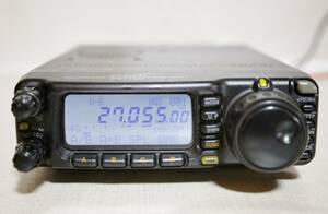 FT-100　YAESU　HF/50/144/430MHz　オールモード　ゼネカバ送信改造済 1.8～30MHz　受信改造済 0.3～970MHz　CB無線