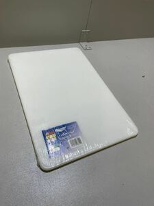 ★税込送料無料★ 未使用　業務用まな板　VOLLRATH カッティングボード　マナ板　約450×300×厚み12mm 白