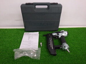 中古品 日立 HITACHI 常圧フィニッシュネイラ 50mm 仕上釘打機 NT50AE2 並行輸入品 ケース付