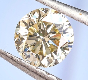 【１００円～】ＶＳ２！0.797ｃｔ 天然ダイヤ VERY LIGHT BROWNISH YELLOW（ナチュラルカラー）FAIR