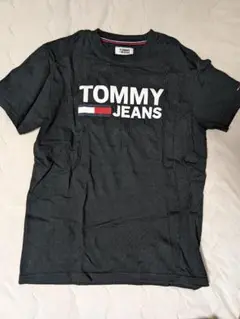 トミー・ヒルフィガー　TOMMY HILFIGER  Tシャツ