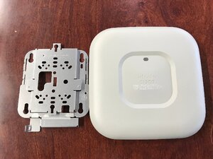 【中古】Cisco Aironet 1702i　AIR-CAP1702I-Q-K9　【正常動作確認/設定初期化済み】