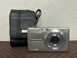 A2　OLYMPUS　オリンパス　FE-220　コンパクトデジタルカメラ　シルバーカラー　現状品