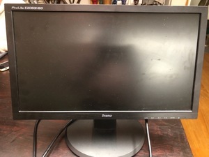 PCディスプレイ（IIYAMA Prolite E2083HSD　19.5インチ LED )