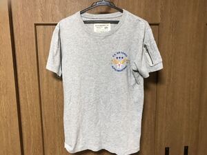 美品 ALPHA INDUSTRIES アルファインダストリーズ Tシャツ メンズサイズM　グレー