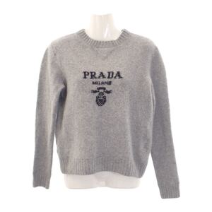 【PRADA】PRADA ロゴクルーネックセーター UMB223_S211_1YMW セーター ウール カシミヤ グレー 48 レディース【衣類】