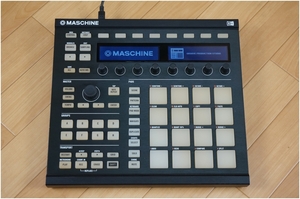 Native Instruments ★ サンプラー ★ GROOVE PRODUCTION STUDIO ★ MASCHINE MK2 Black