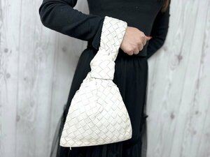 美品 BOTTEGA VENETA ボッテガヴェネタ イントレチャート ザ ツイスト ハンドバッグ ミニバッグ バッグ レザー 白 77815