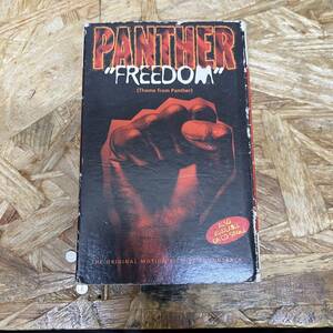 ト HIPHOP,R&B FREEDOM - (THEME FROM PANTHER) シングル TAPE 中古品