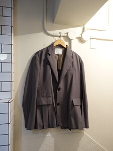 sacai サカイ　プリーツ　ジャケット　グレー　23-02946Ｍ　サイズ1　23SS プリーツスーチングジャケット　オーバーサイズ