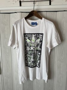 ◆adidas/アディダス/プリントロゴ入り半袖Tシャツ◆sp