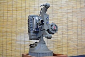 ★USA　希少　動作品　DeJur 8mm Movie Projector Model 1000★