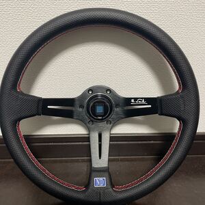 ナルディ　ステアリング　 35パイ NARDI ブラック ディープコーン モモ