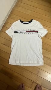 TOMMYの半袖Tシャツ 