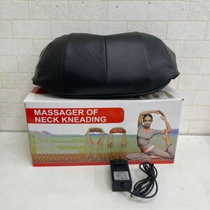 Y605. 4. ネック マッサージャー /MASSAGER OF NECK KNEADING ブラッック. 通電動作確認済み　