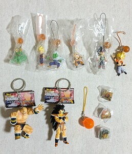 ドラゴンボール DBキャラストラップ 蓄光神龍 ハイクオリティ キーホルダー ピンバッジ ピンズ DRAGON BALL Z フィギュア