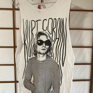 カートコバーン タンクトップ　nirvana ニルバーナ　kurt cobain ノースリーブ