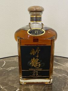 ★【未開栓】希少 NIKKA ニッカ 竹鶴 21年 ピュアモルト 角瓶 ウイスキー 700ml 43% 国産ウヰスキー 保管品★