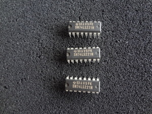 テキサス製　SN74LS221N(DUAL MONOSTABLE MULTIVIBRATORS)③ 3個セット