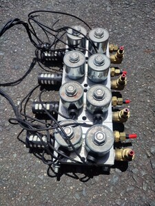 ACC 8VALVE SOLENOID エアサス 4輪独立 電磁弁 ハイスピード電磁弁 ソレノイド　ジャンク